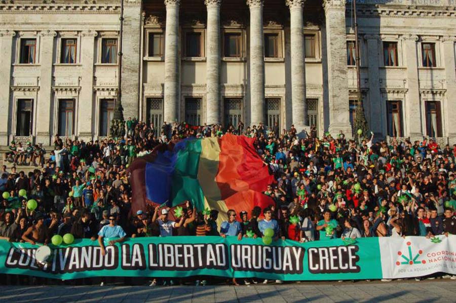 Rally to make cannabis legal in Uruguay